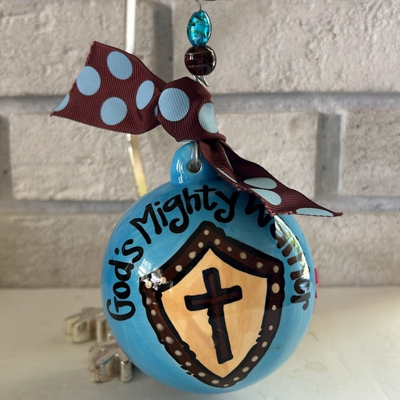 Glory Haus Ornament - Picture 2 of 3